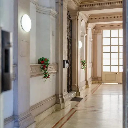 Πανσιόν Porta Pia 4*